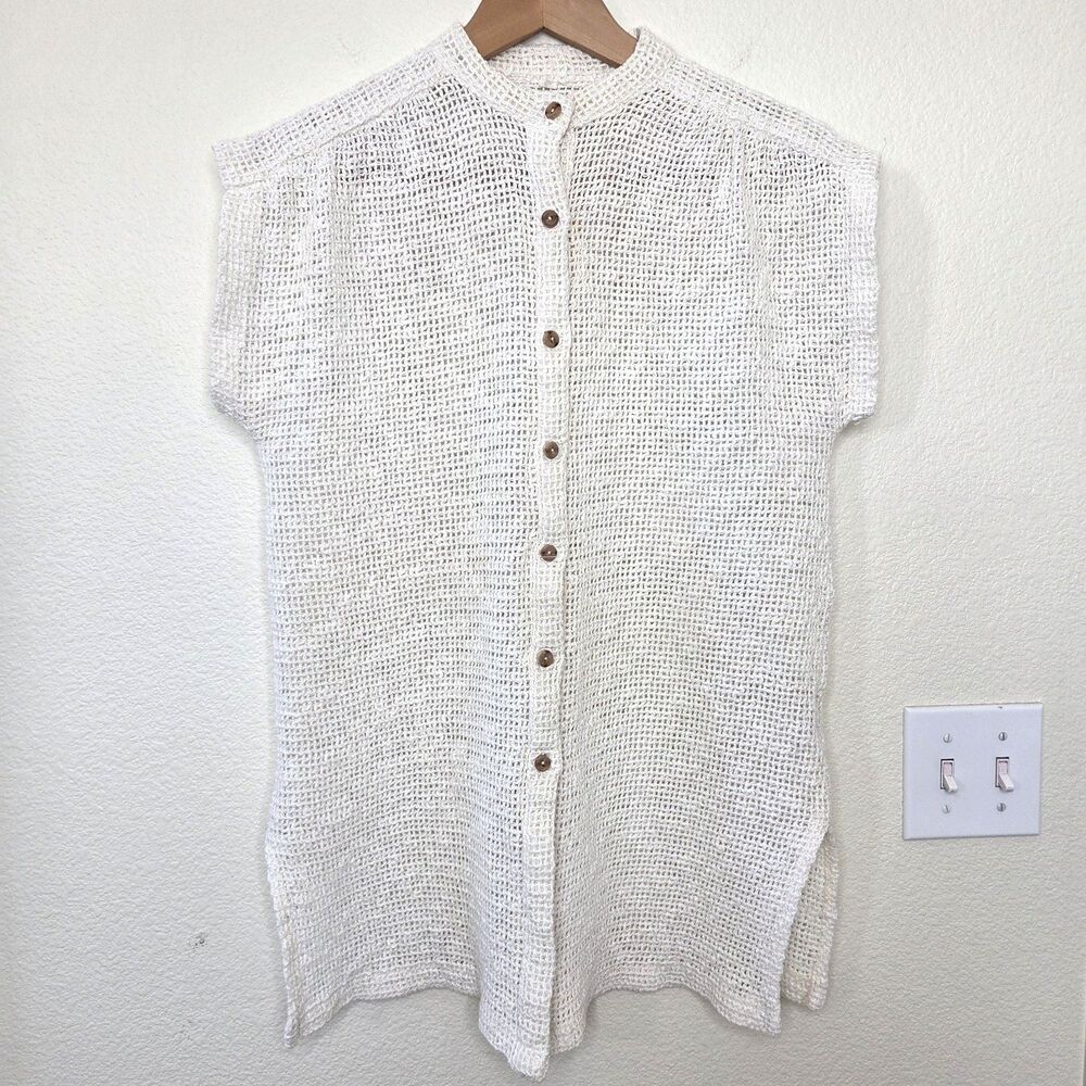 Vintage Dotti Open knit tunic top Women' Size Large Wooden Button High Neck Usa